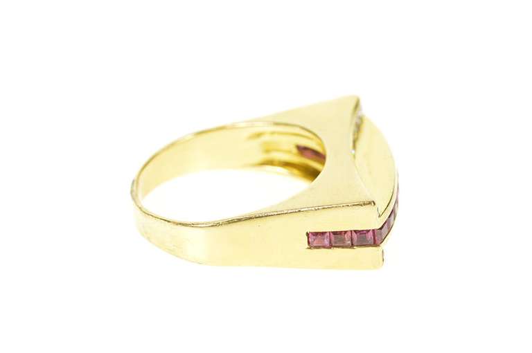 18K Yellow Gold 0.90 Ctw Ruby Diamond Squared Statement Band Ring