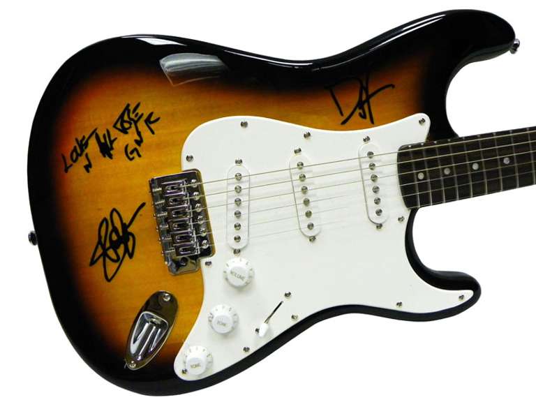 Guns N Roses Signed Facsimile Fender Guitar Axl Rose - Slash - Duff