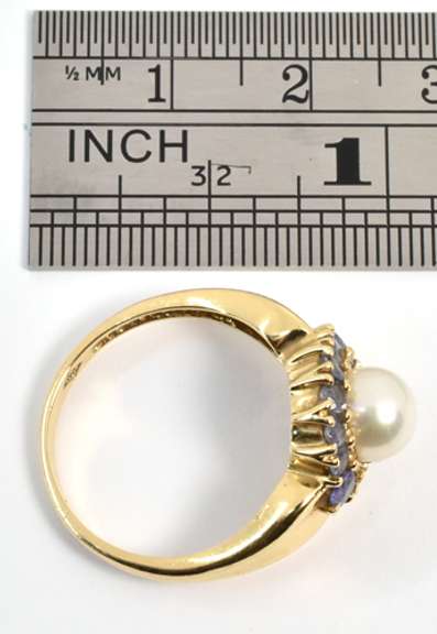 Pearl and Iolite Ring