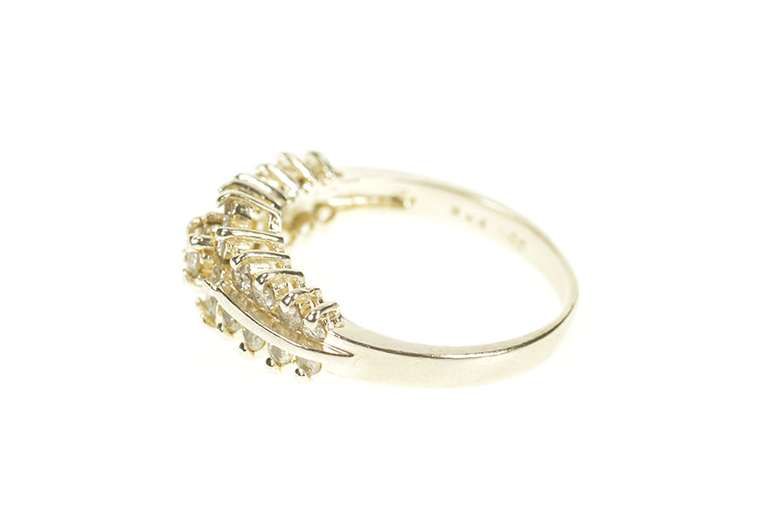 14K Yellow Gold 0.83 Ctw Diamond Round Cluster Engagement Ring