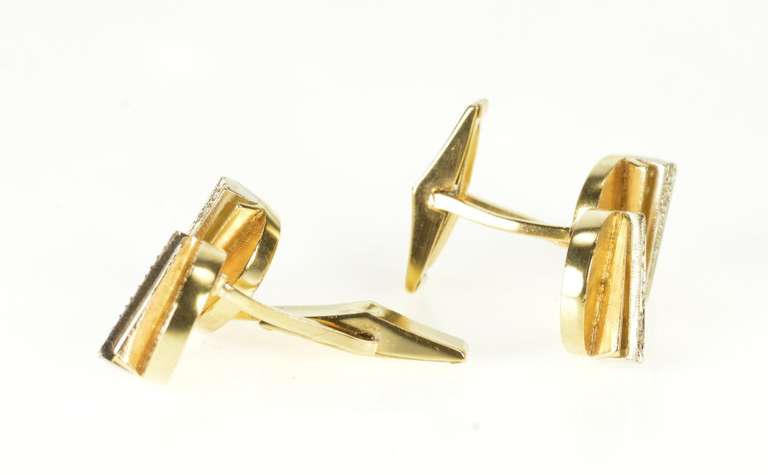 14K Yellow Gold Round Diamond Accent Geometric Retro Men's Cuff Links