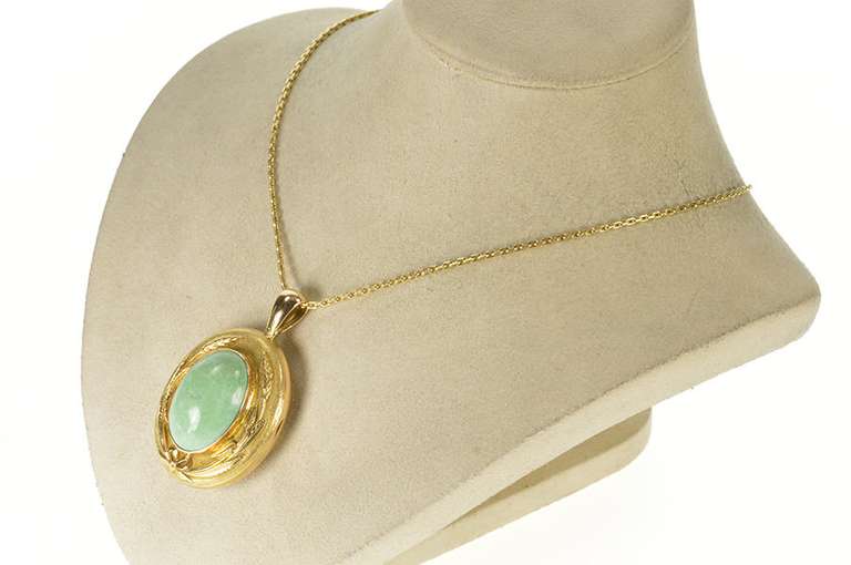 14K Yellow Gold 1960's Ornate Turquoise Photo Picture Locket Pendant