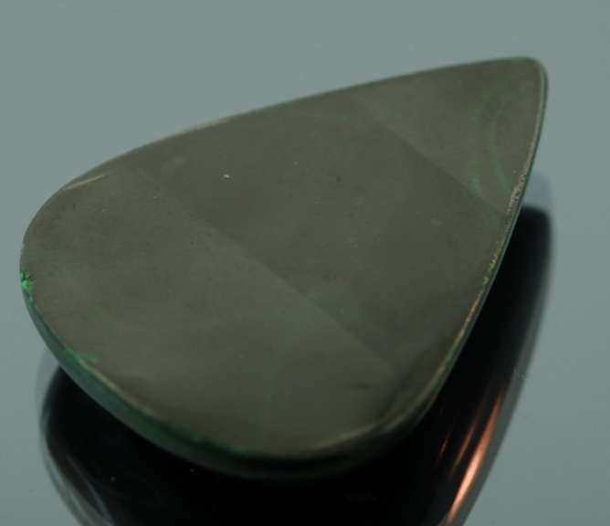 Glistening 59ct collectors black Malachite
