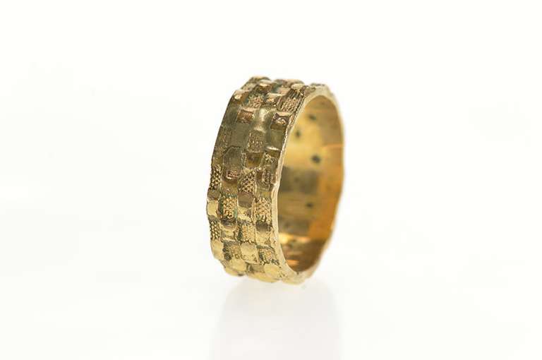 Gold Filled Victorian Basket Weave Patterned Wedding Band Ring