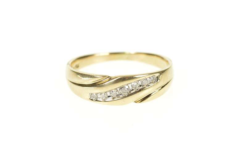 10K Yellow Gold Wavy Diamond Channel Men's Wedding Band Ring