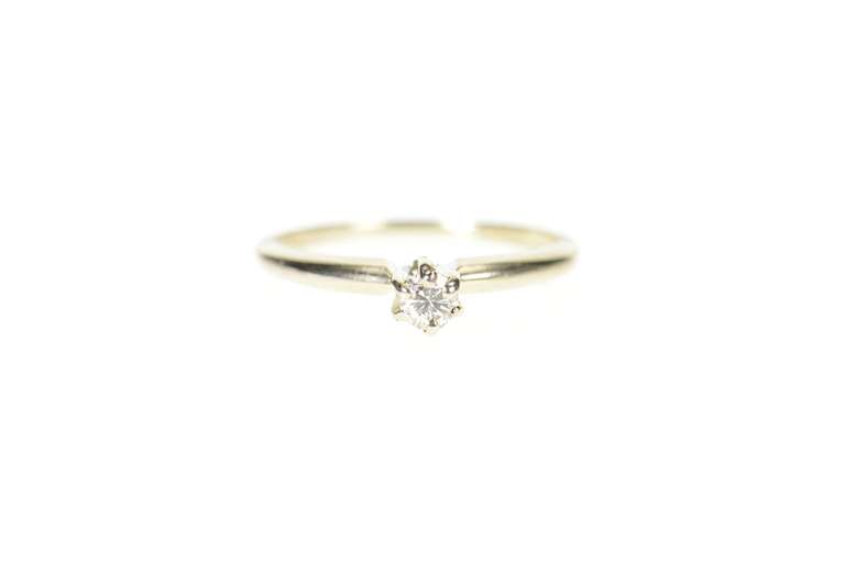 14K Yellow Gold Retro Classic Simple Diamond Solitaire Promise Ring