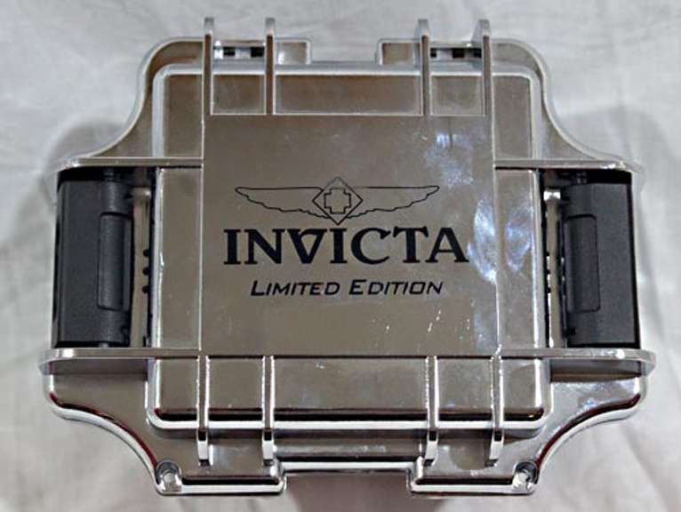 INVICTA RESERVE WOMEN'S VENOM LE