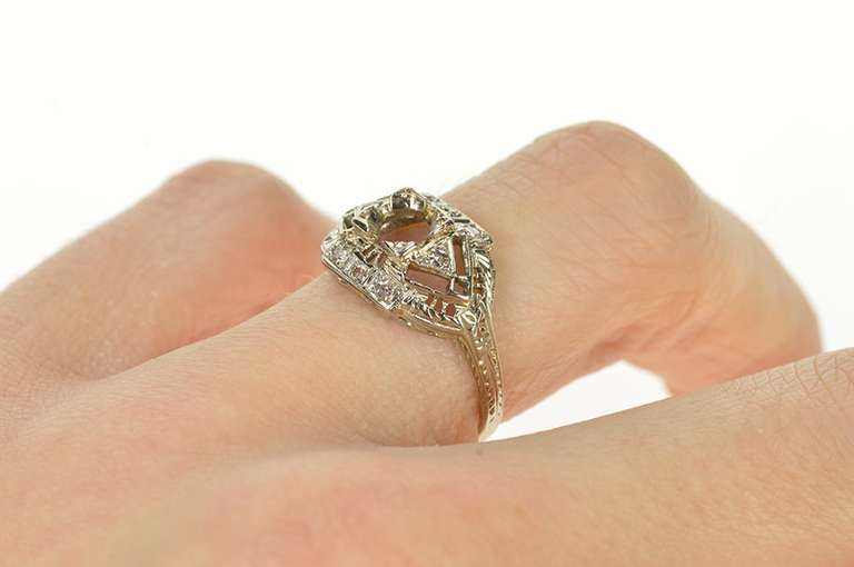 18K White Gold Art Deco Ornate Diamond Engagement Setting Ring