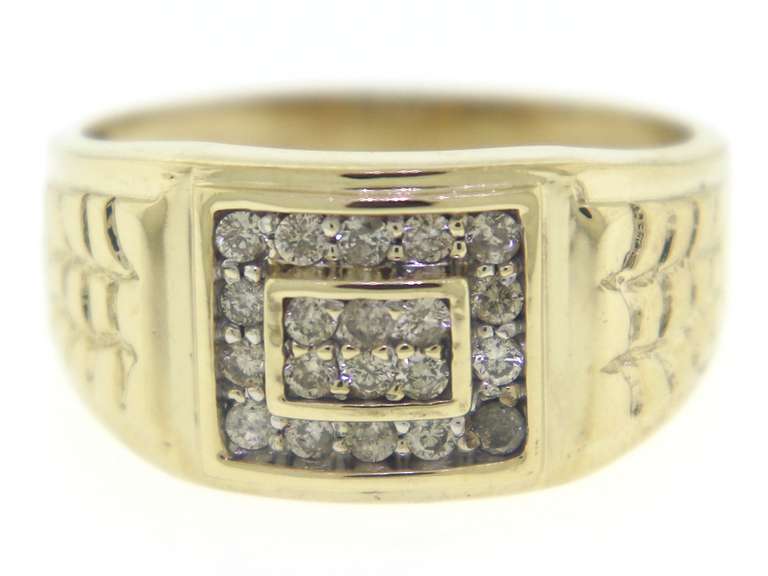 Gent's Pave Diamond Ring w Textured Shoulders