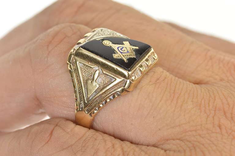 10K Yellow Gold Black Onyx Masonic Inlay Men's Retro Ring
