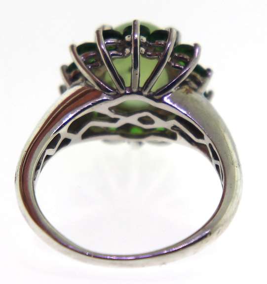Sterling Siver Jade with Tsavorite Ring
