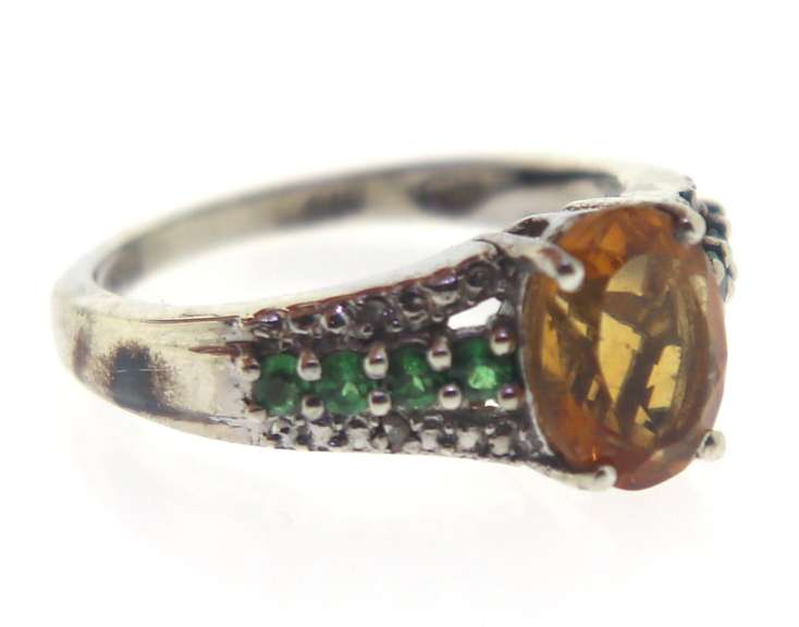 Sterling Silver Citrine With Green Tsavorire Ring