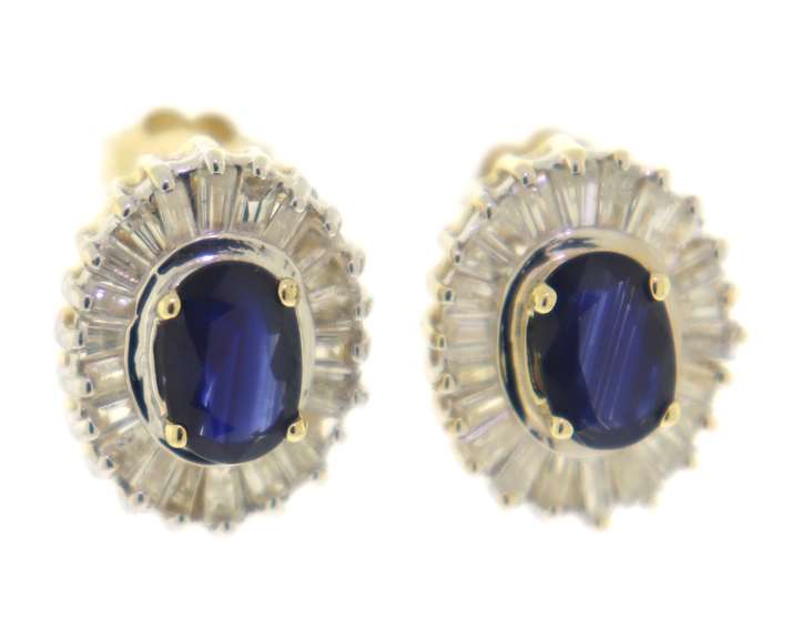 Glamorous Oval Sapp w Bagg Diamond Earrings