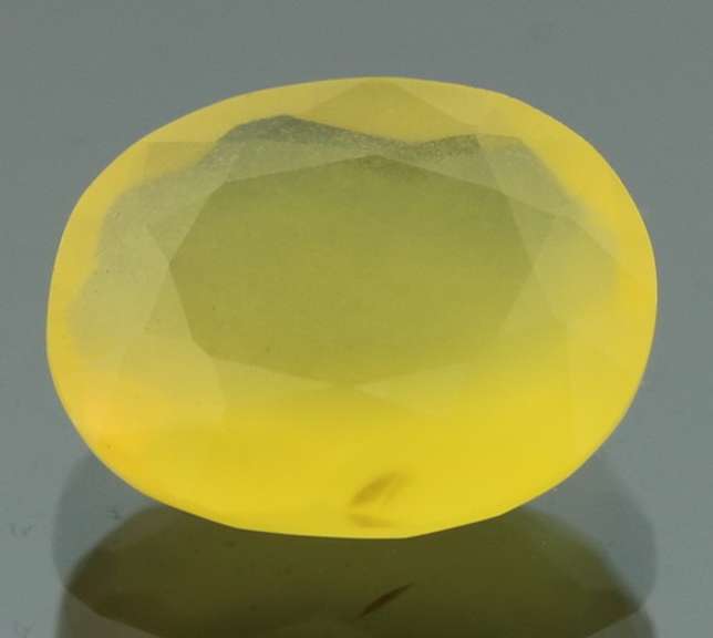 Glistening 4.06ct golden Fire Opal