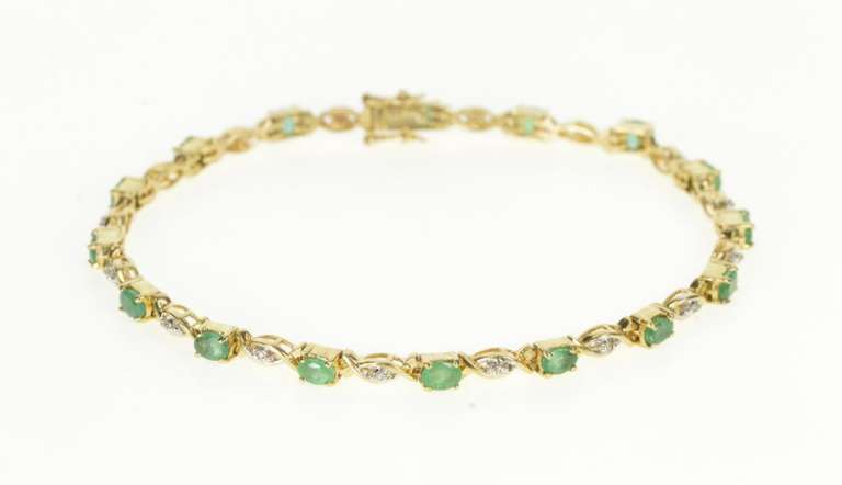 14K Yellow Gold Princess Sapphire Diamond Wedding Band Ring