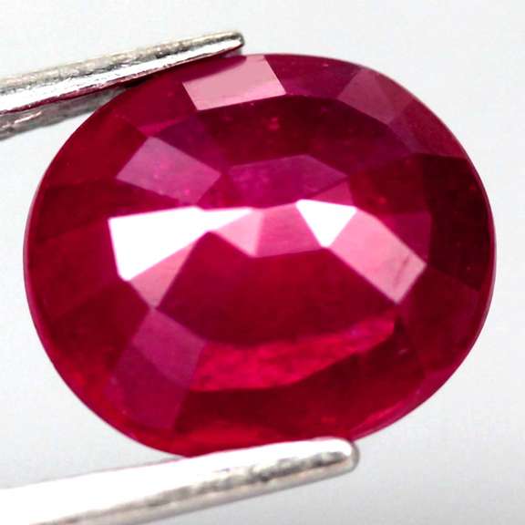 Fantastic 3.68ct oval cut rich blood red Ruby