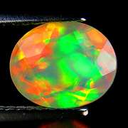 Fully faceted 1.75ct high fire floral block pattern Opal