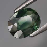 Gorgeous 2.66ct hunter green Sapphire