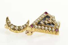 10K Yellow Gold Seed Pearl Ruby Stag Crescent Moon Lapel Pin/Brooch