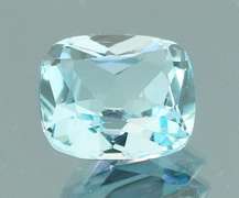 Brilliant 7.04ct cushion cut sky blue Topaz