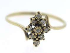 Great Yellow Gold Diamond Cluster Ring