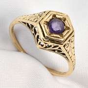 Sweet Vintage Filigree Amethyst Ring