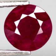 Amazing blood red 2.14ct Ruby solitaire
