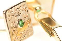 14K Yellow Gold Retro Etched Emerald Inset Ornate Men's Cuff Links