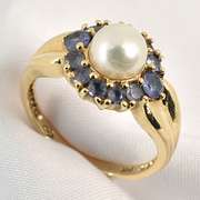 Pearl and Iolite Ring