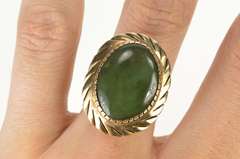 14K Yellow Gold Green Nephrite Jade 1940's Cocktail Statement Ring