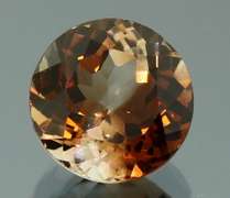 Outstanding 4.93ct bi-color Brazilian Topaz solitaire