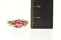 10K Yellow Gold 1930's Oval Syn. Ruby Statement Ring