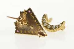 10K Yellow Gold Seed Pearl Ruby Stag Crescent Moon Lapel Pin/Brooch