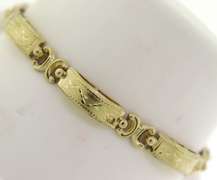 Simple Yellow Gold Etched Link Bracelet