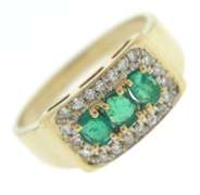 Fabulous 14kt Yellow Gold Emerald & Diamond Halo Ring