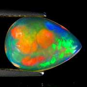 Gorgeous 2.27ct floral patterned Jelly Opal