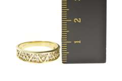 14K Yellow Gold 0.60 Ctw Triangle Diamond Wedding Band Ring