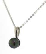 Glowing 18kt WG Black Pearl Necklace