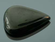 Glistening 59ct collectors black Malachite