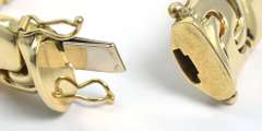 Interesting Unique-Link Bracelet in 14KT Yellow Gold