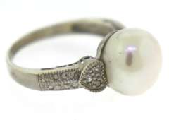 Sterling Silver Pearl Ring