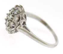 Fantastic White Gold Flower Diamond Ring