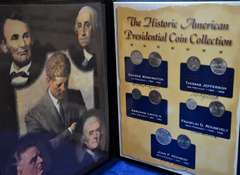 Lot of 2 coin displays