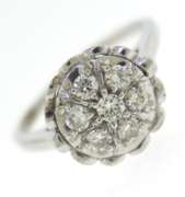 Fantastic White Gold Flower Diamond Ring