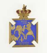 14K Yellow Gold Victorian Enamel Greek Military Medal Charm/Pendant