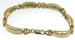 Simple Yellow Gold Etched Link Bracelet