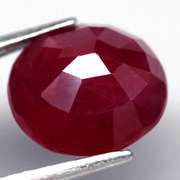 Glistening violet red 6.85ct Ruby
