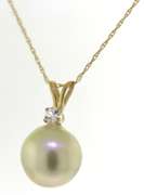 Pretty Yellow Gold 10mm Pearl Necklace