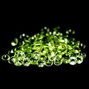 Brilliant 5.50ct set of matched diamond cut Peridot