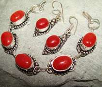 Fascinating Large Natural Stone Ethnic Handcrafted Set
